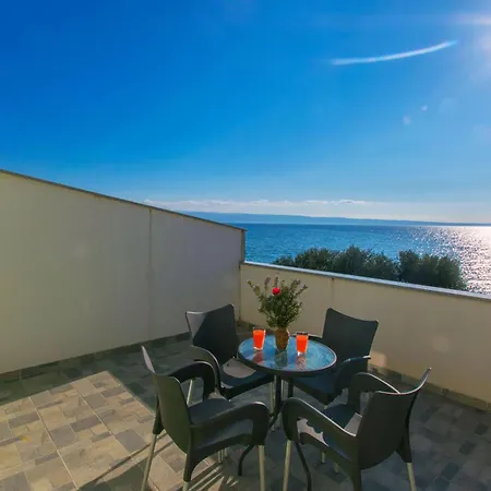 Apartamento Apartments Beach *
