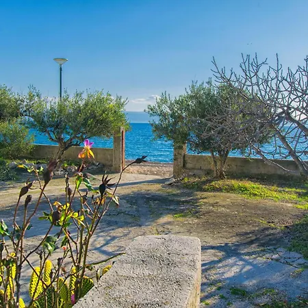 Apartments Beach Podstrana
